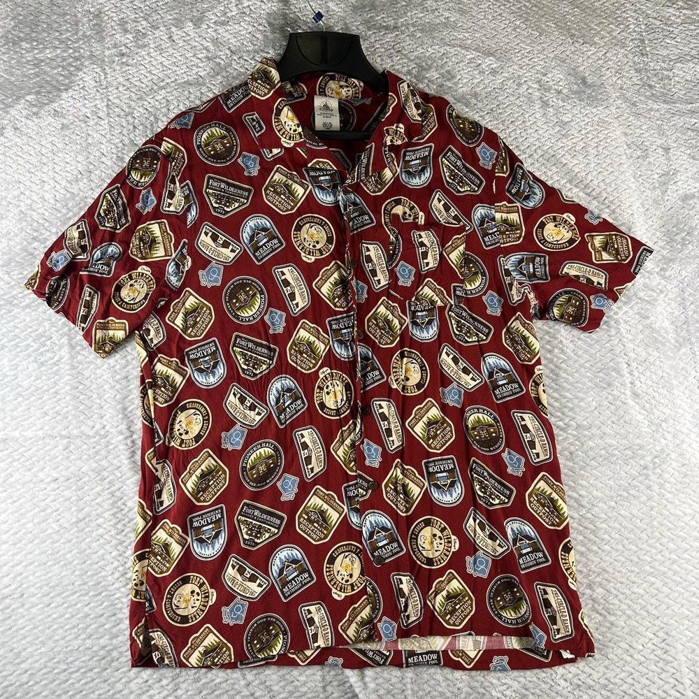 Disney World Fort Wilderness 50th Anniversary Camp Shirt Mens M Button Up AOP